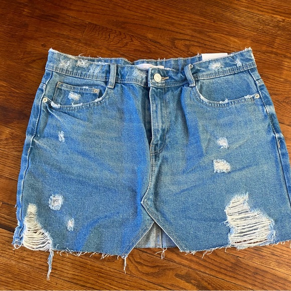 Zara Jean Skirt - Picture 2 of 3
